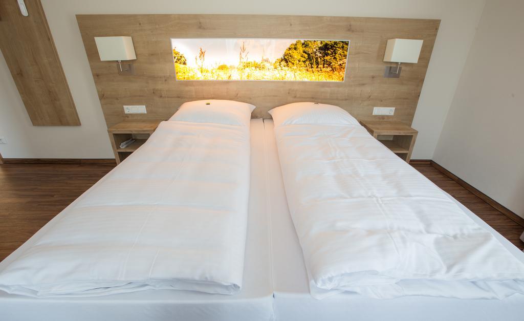 Sonnenhalde Landgasthof Bieg Neuler Phòng bức ảnh